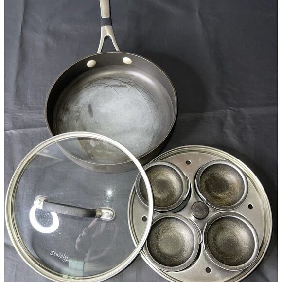 Simply Calphalon 1 1/2 Quart Sauce Non-Stick Egg Poacher Pan 4 Poacher Cups - Picture 1 of 7